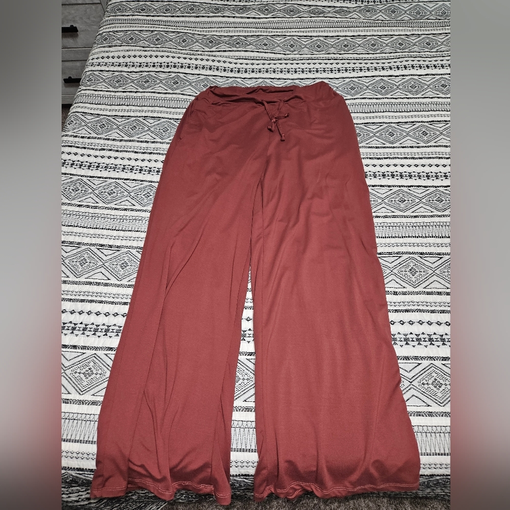 Flowy pants
